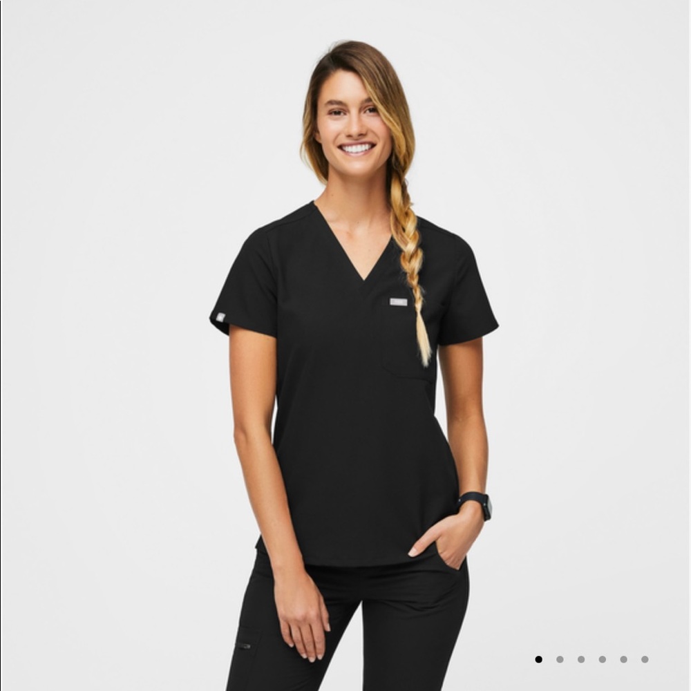 XL Figs Black Scrub Top